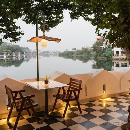 The Experience Resort-Lake Facing Udaipur Exterior photo