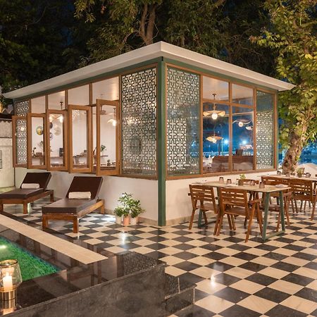 The Experience Resort-Lake Facing Udaipur Exterior photo