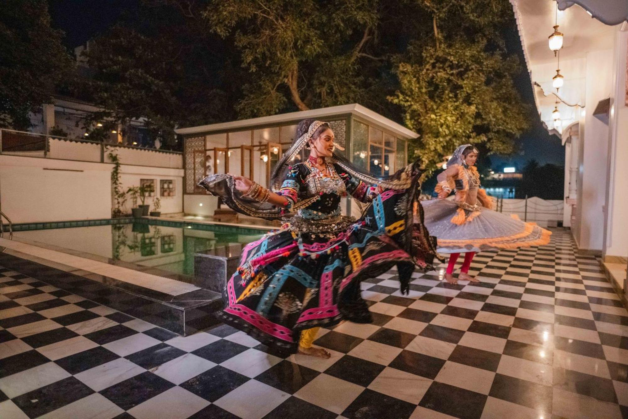 The Experience Resort-Lake Facing Udaipur Exterior photo