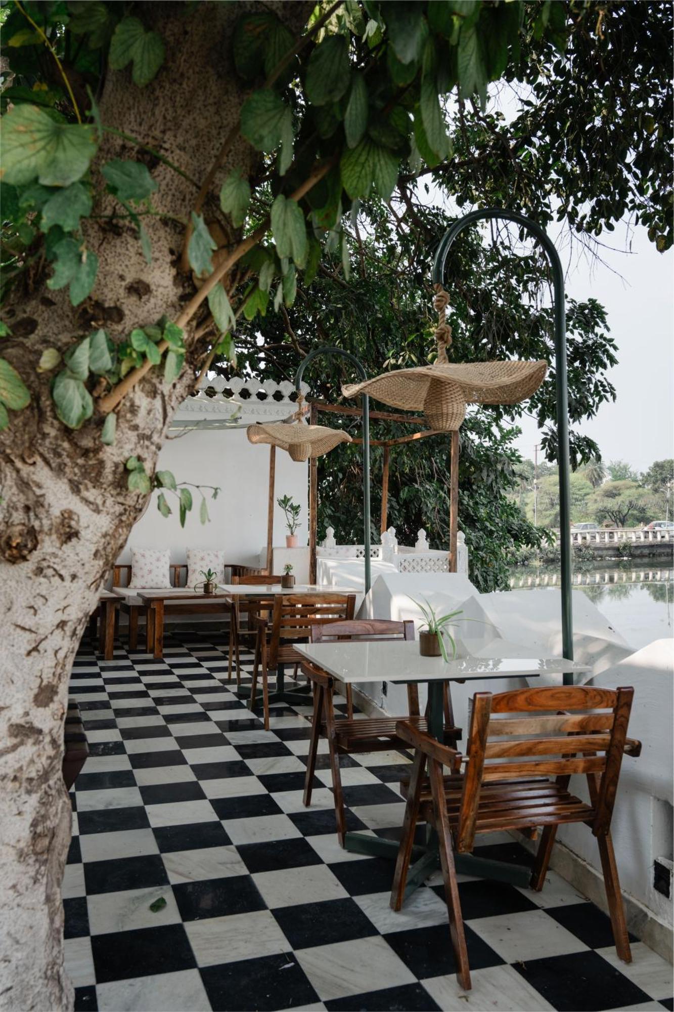 The Experience Resort-Lake Facing Udaipur Exterior photo
